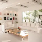 Yaz מלון 2*
